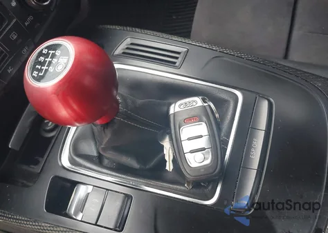 2010 Audi S4 3.0 Premium Plus из США, поврежденный, VIN WAUDGAFLXAA098368